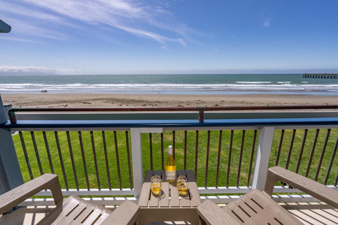 קיוקוס Shoreline Inn...On The Beach מראה חיצוני תמונה